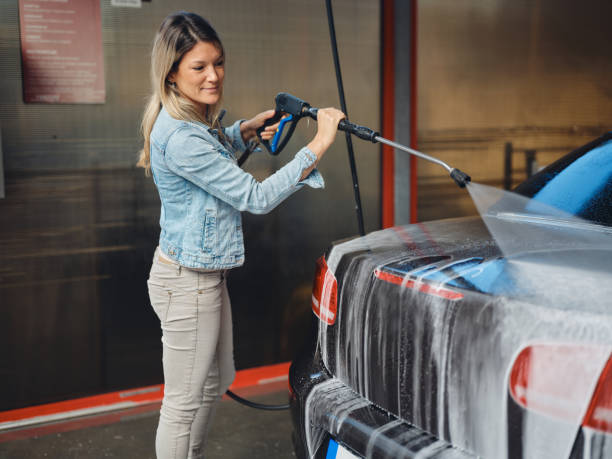 Best Garage Pressure Washing  in Gardnertown, NY